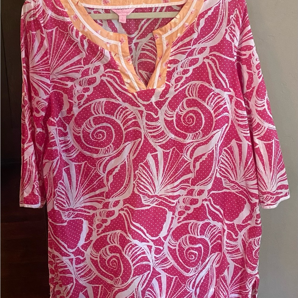 Lilly Pulitzer Pink and White dress /coverup FLASH SALE
Price firm